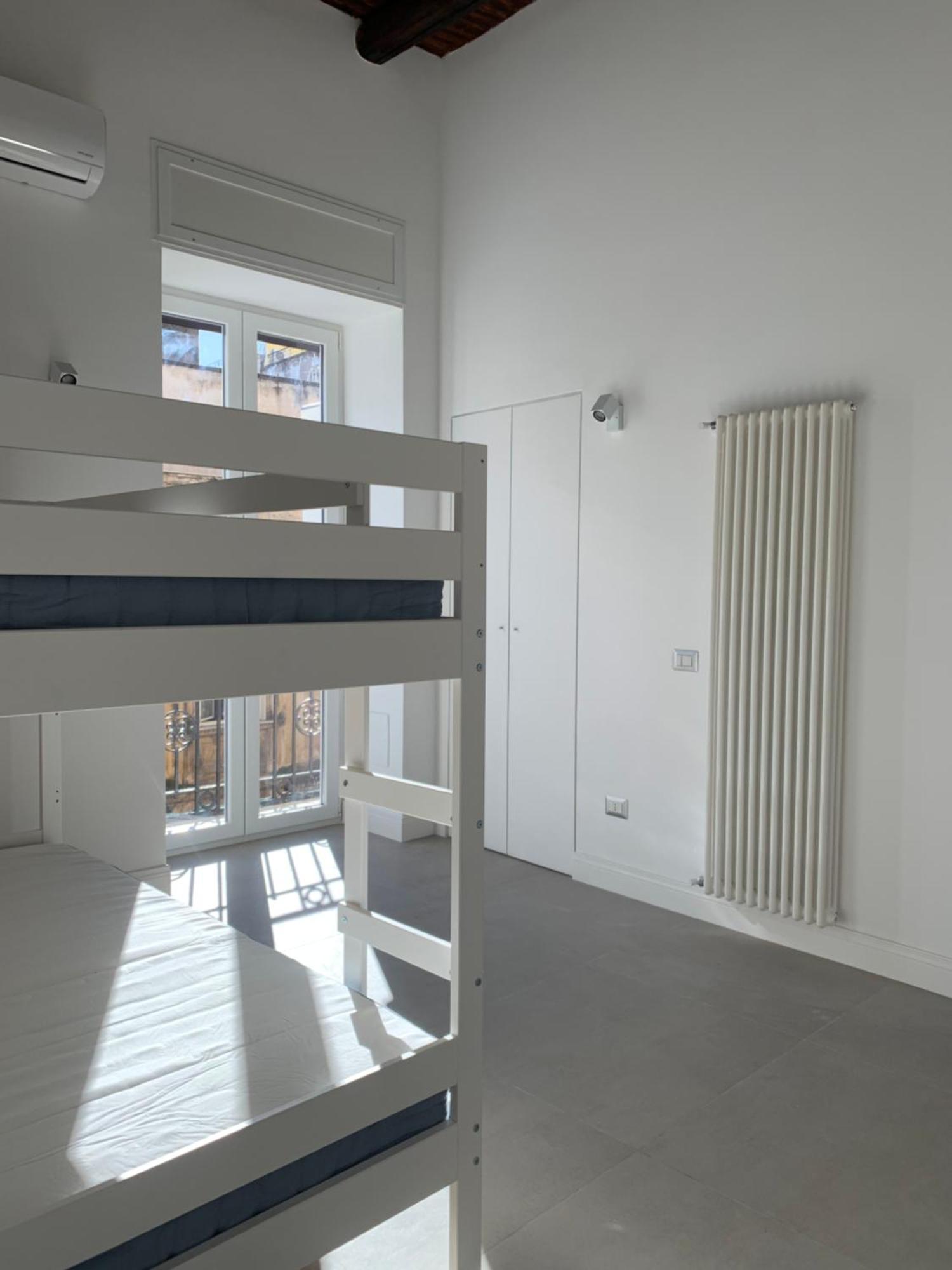 Fafa Apartment City Center Napoli Esterno foto
