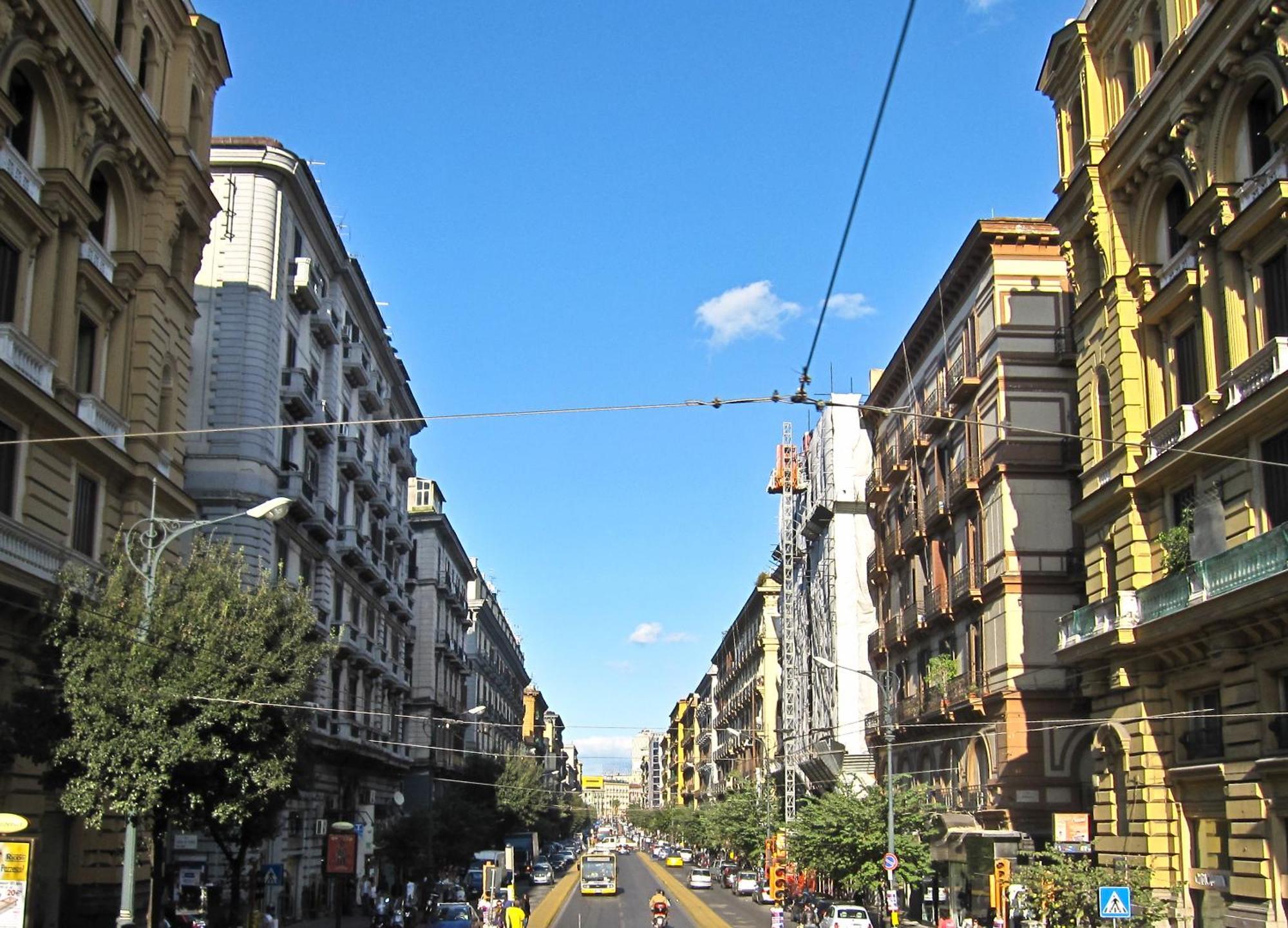 Fafa Apartment City Center Napoli Esterno foto