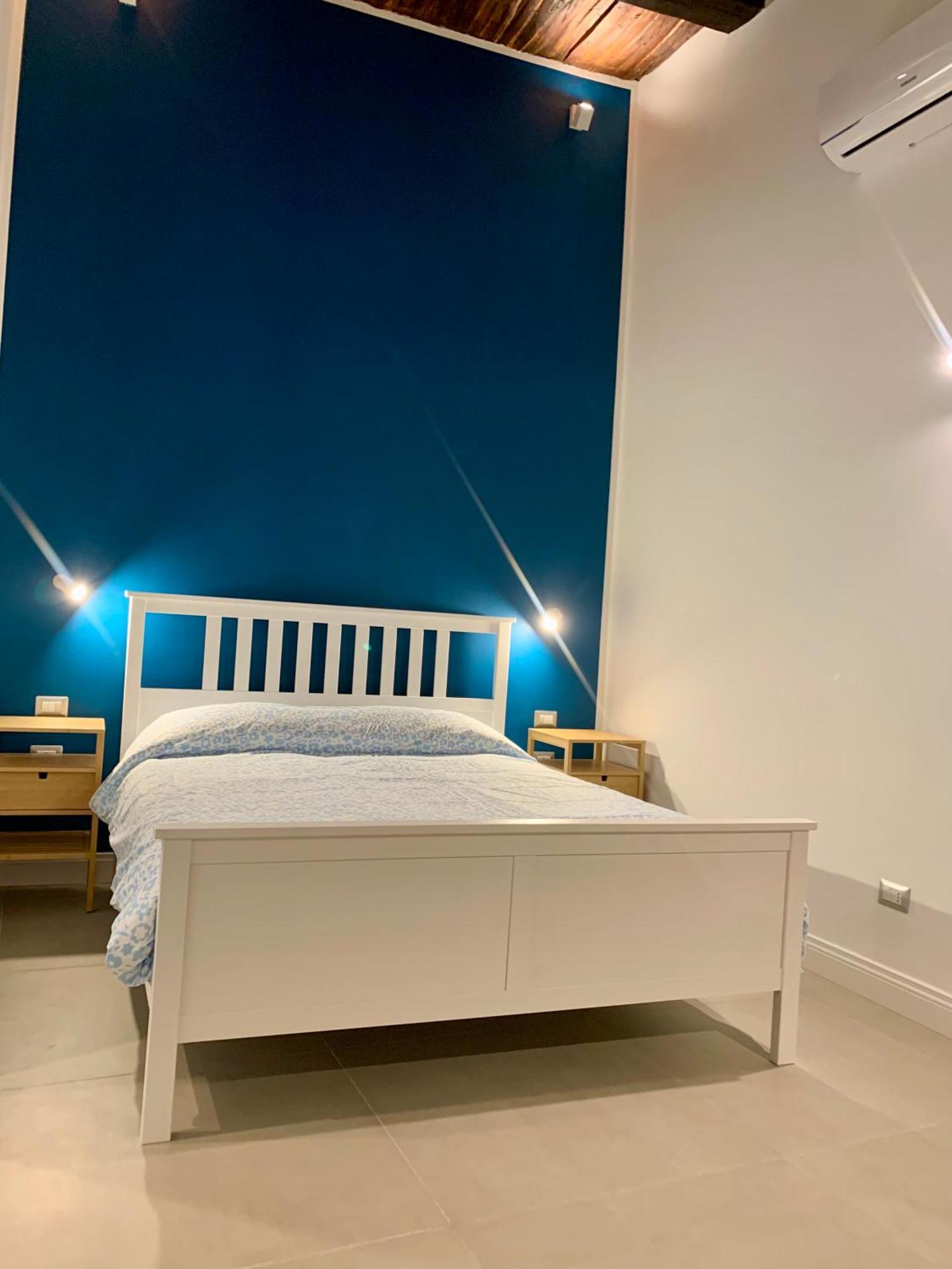 Fafa Apartment City Center Napoli Esterno foto